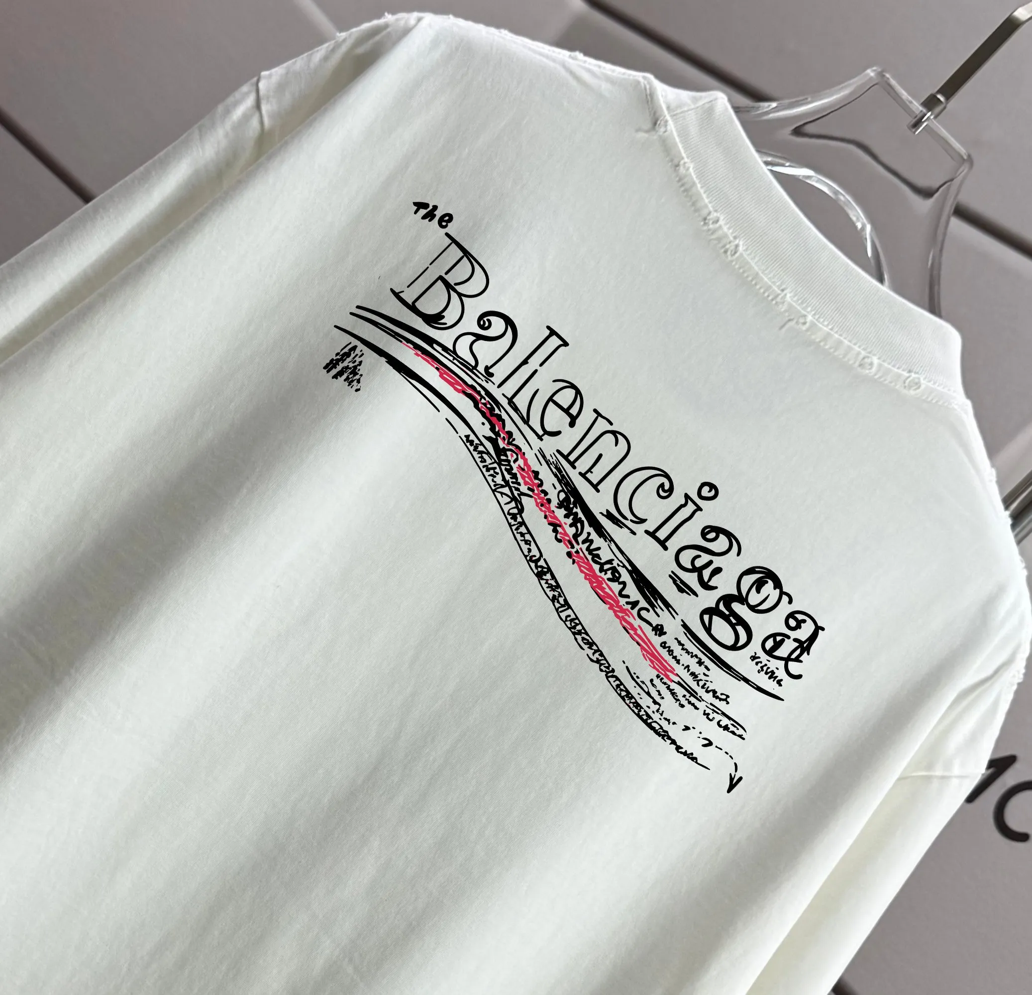 # * Balenciag*2026 New Arrival 320 tee Same Style : Size :S M L XL XXL Size： S （90-130 ） M （120-150 ） L （140-165 ） XL （160-180 ） XXL （180-210 ）